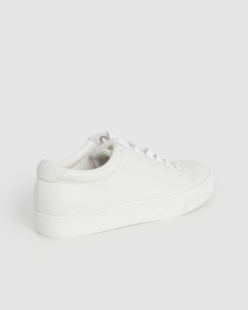 Willow Sneakers