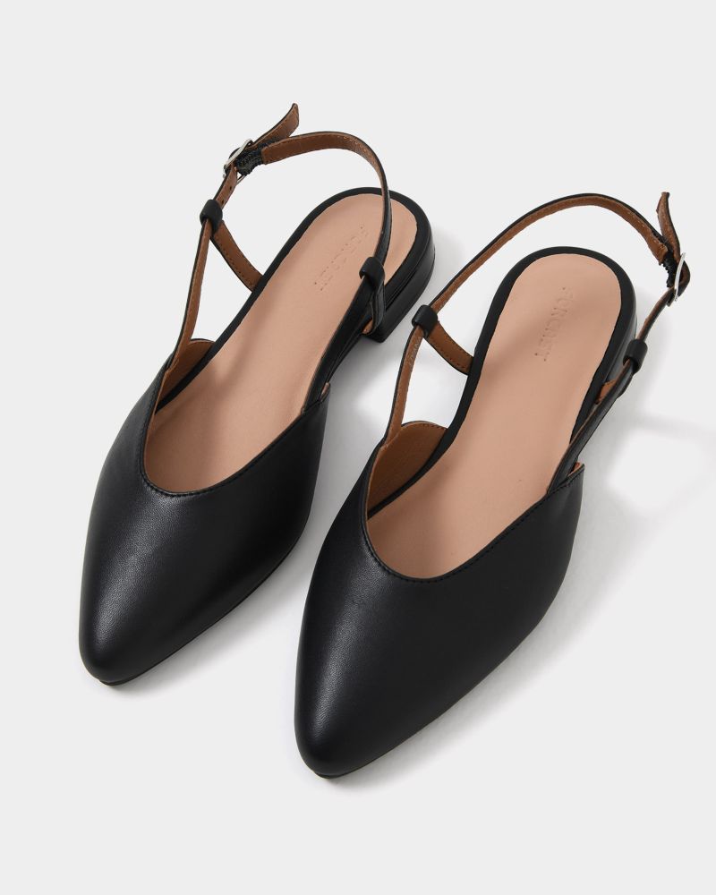 Liyana Leather Flat