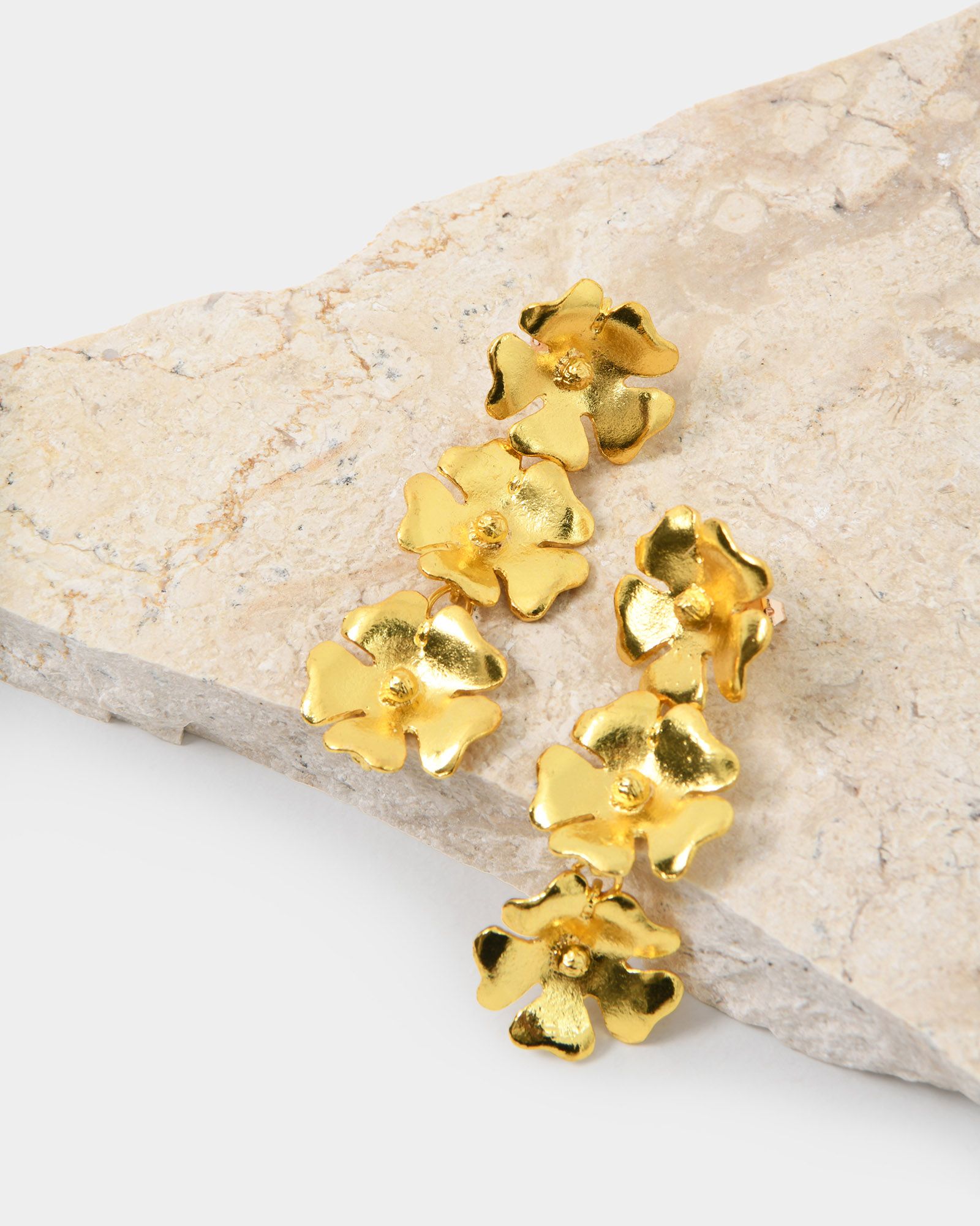 Forcast Accessories - Priscilla Earrings 