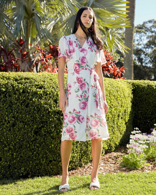 Forcast deals dresses sale