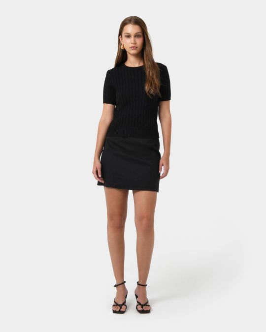 Anita Short Sleeve Cable Knit