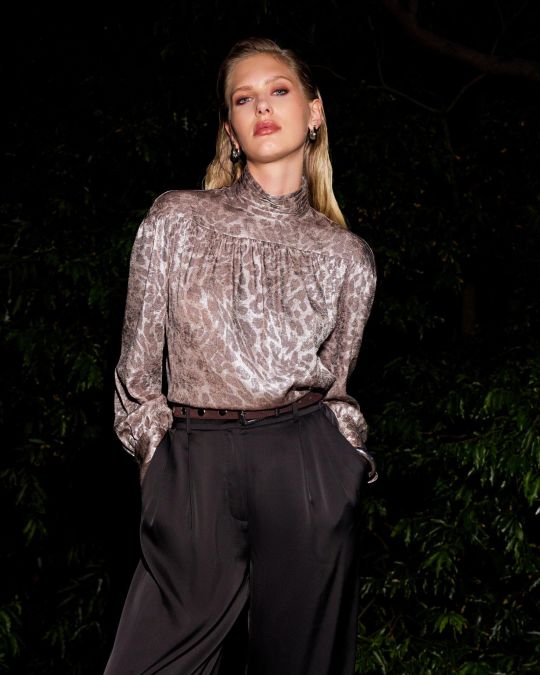 Melisa Gathered Yoke Top