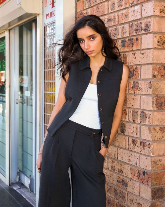 Dolly Collared Vest