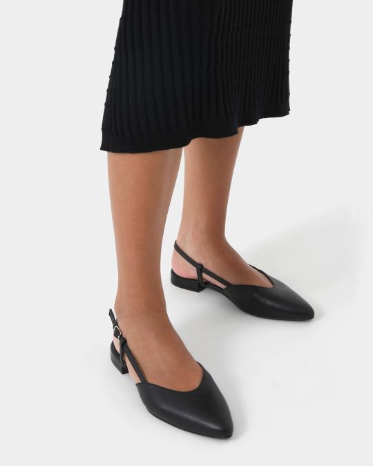 Liyana Leather Flat