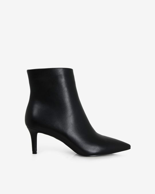 Luxie Pointed Ankle Boots