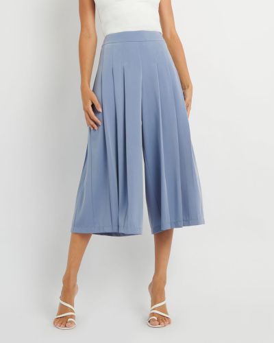 Forcast Fashion, the Adele Pleat Culottes is a wide leg style pants, featuring pleats providing a balance of comfort and class