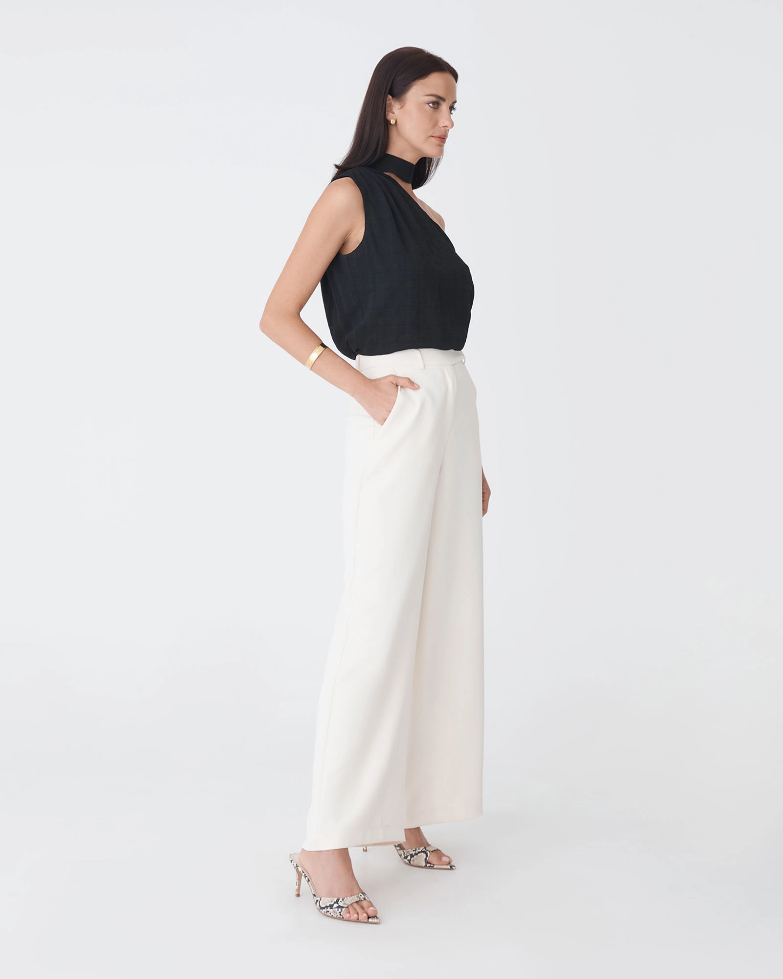 Ashlyn One Shoulder Top