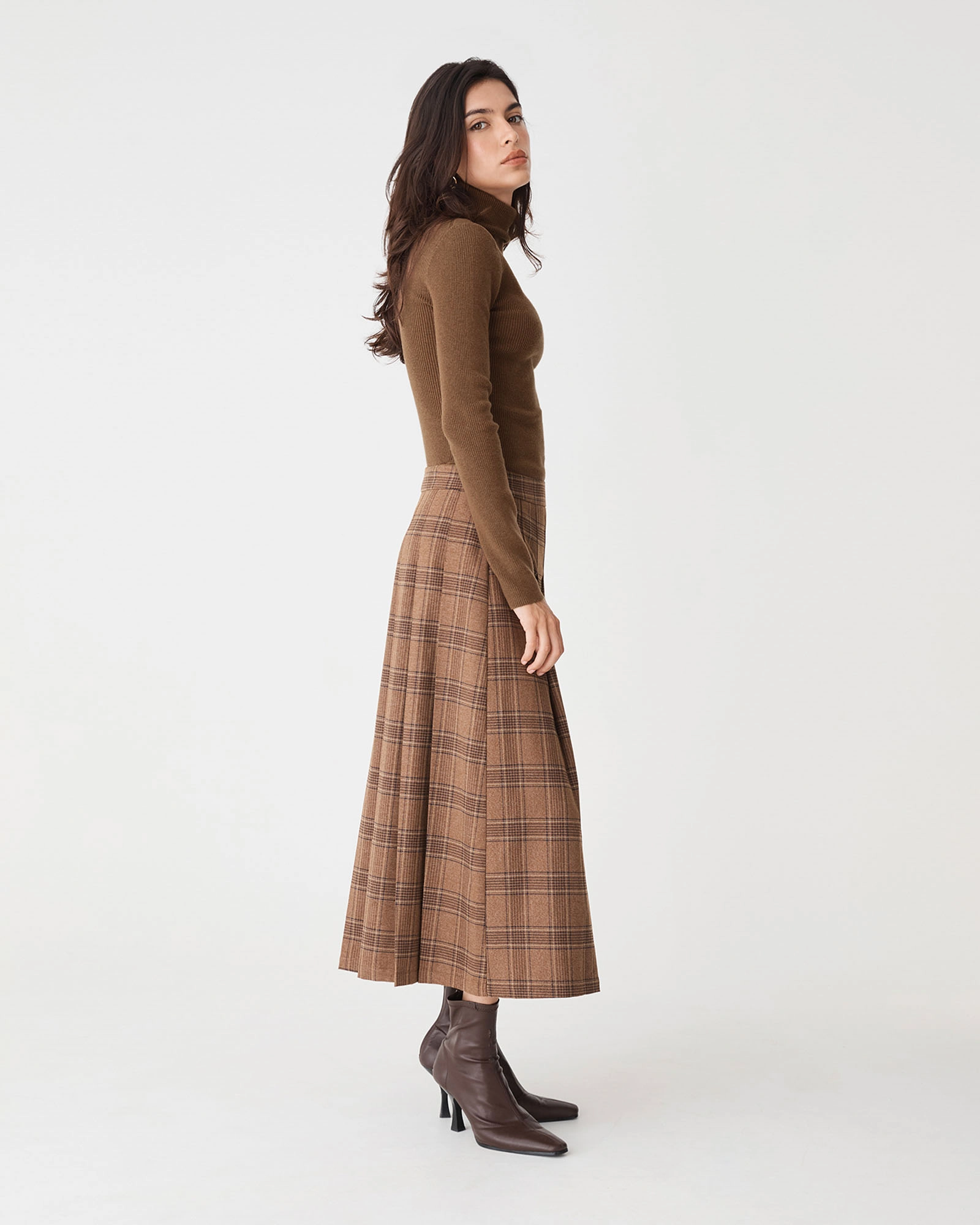 Ginny Ribbed Turtleneck Knit