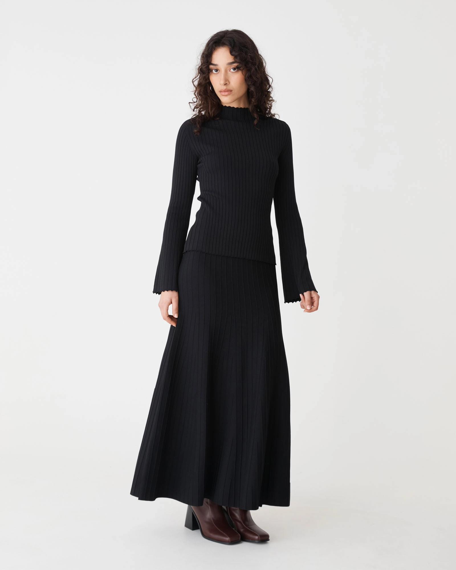Nevaeh Bell Sleeve Knit