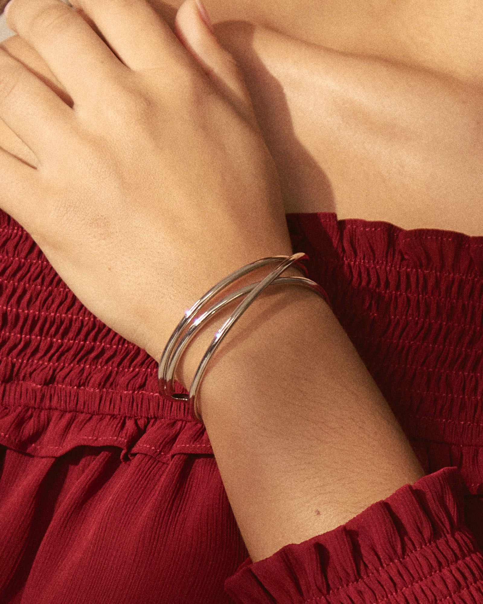 Elara Crossover Cuff