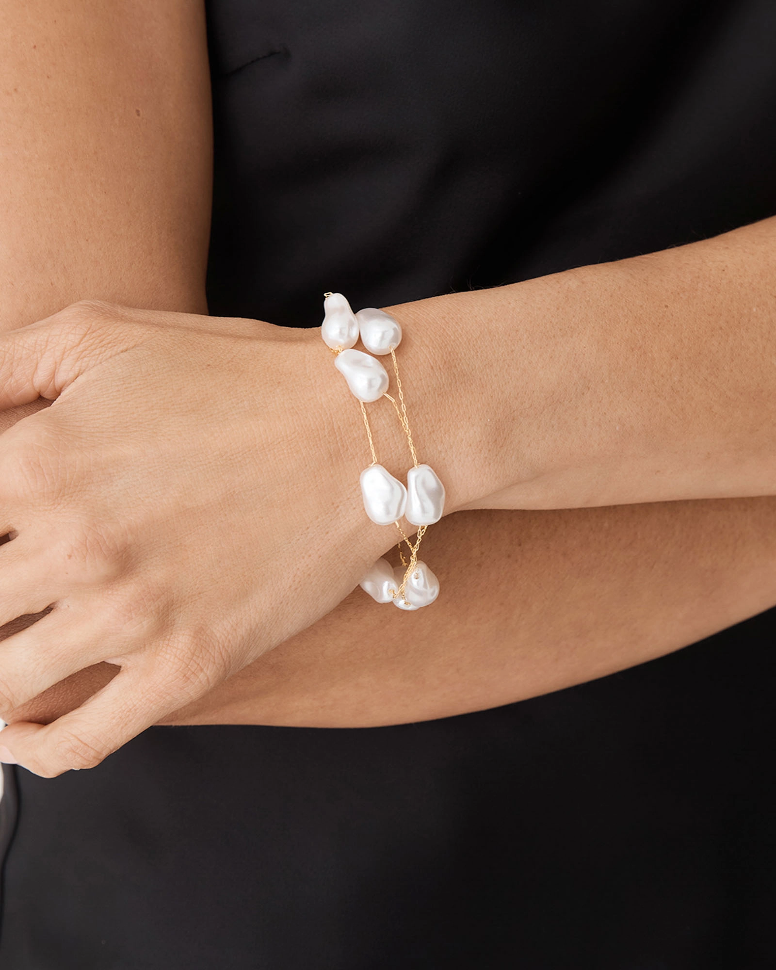 Mila Pearl Bracelet