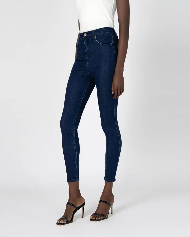Forcast Clothing, the Avani High-Waisted Jeans is design in stretch fabrication, high waist and skinny fit