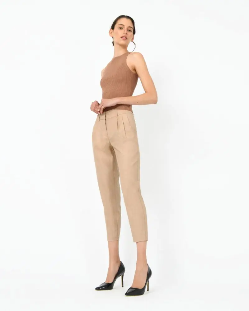 Forcast Clothing, the Sylvie Tapered Pants, featuring pleates and side slant pockets