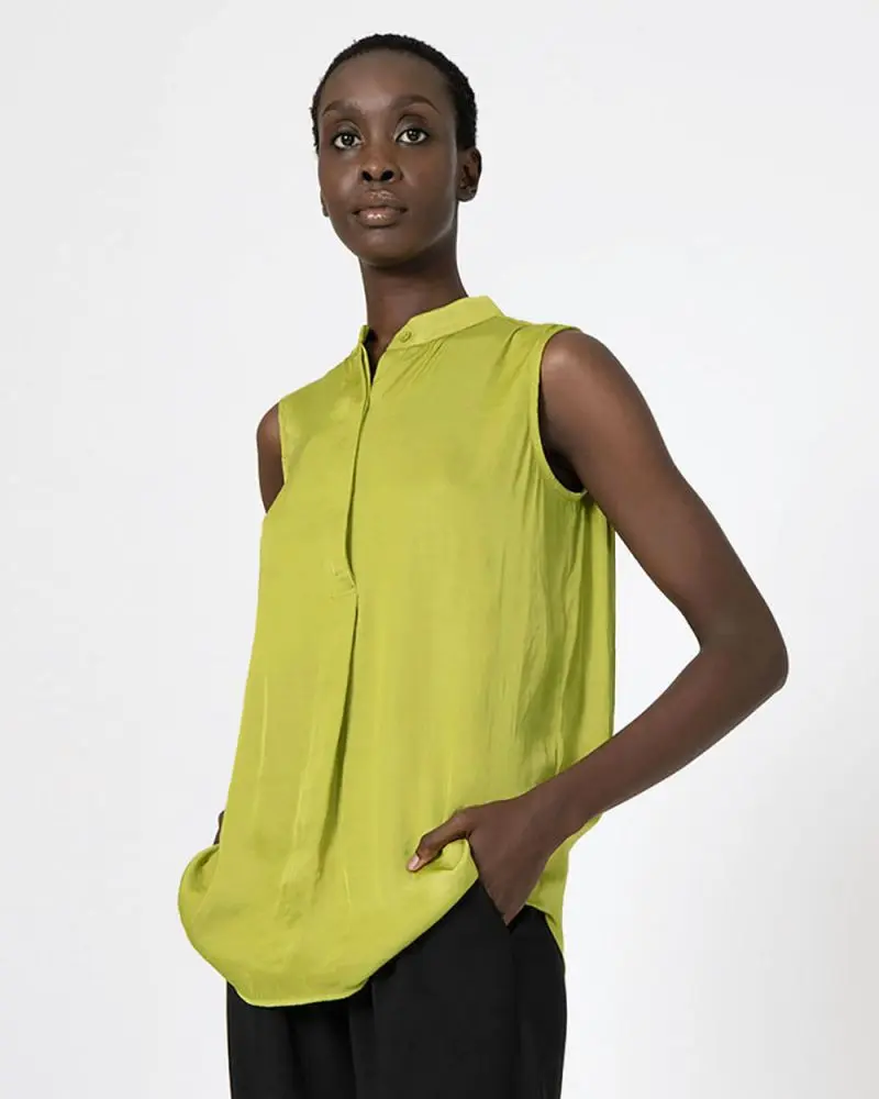 Forcast Clothing, The Lourdes Sleeveless Top, designed in a sleeveless and soft satin shine fabric 