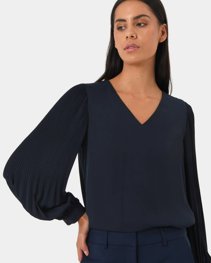 Forcast Clothing - Charlotte Pleated Sleeve Top