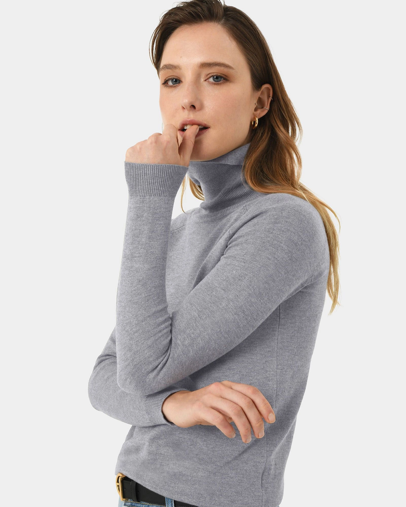Women's tight fitting sweaters 2025