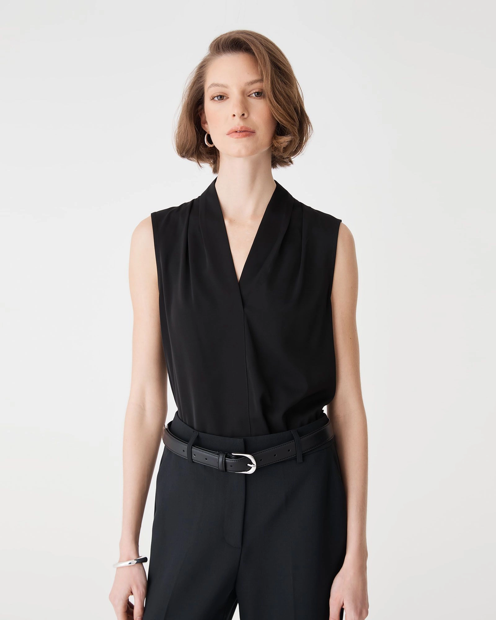 Forcast Clothing - Alivia 2 V-Neck Top