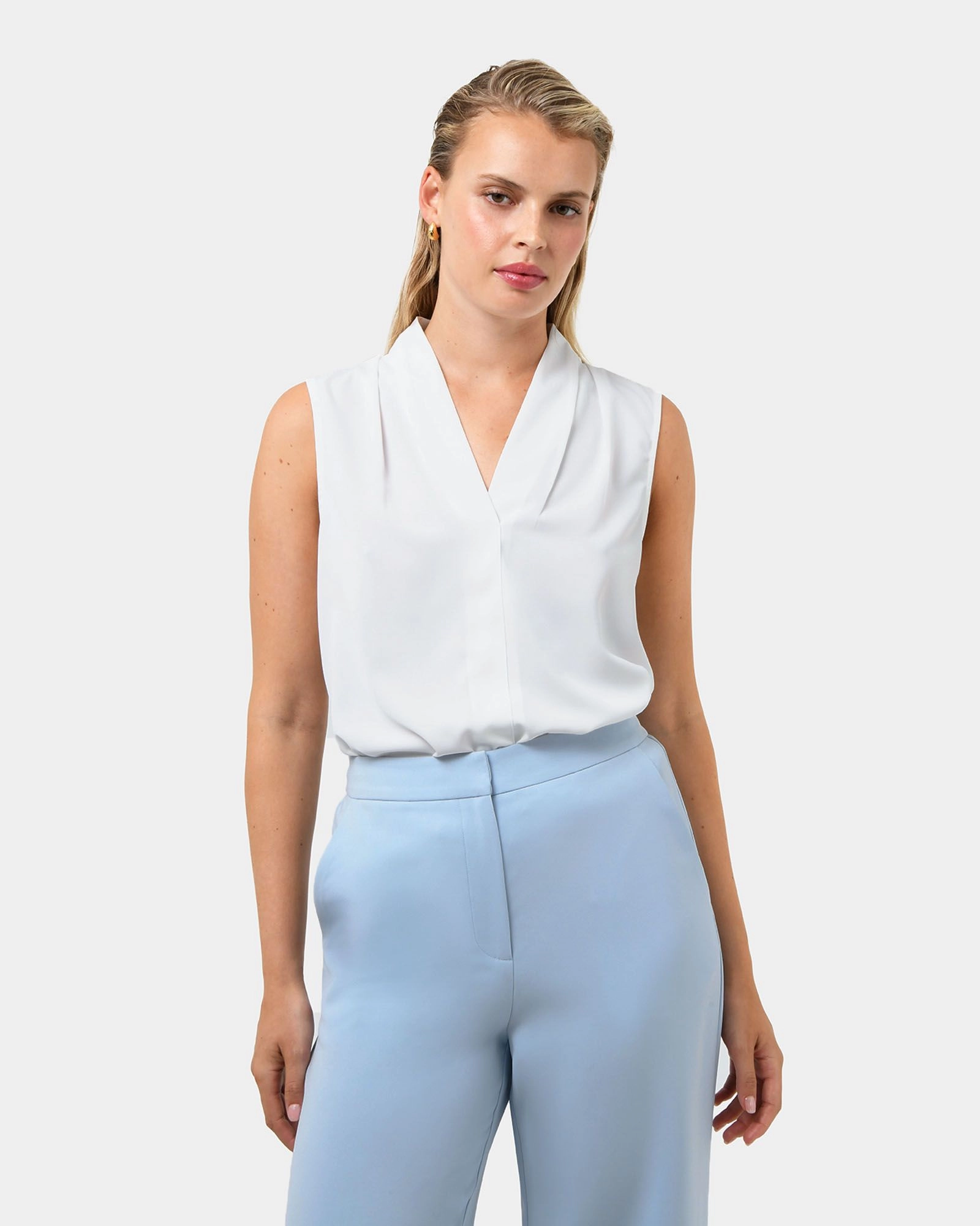 Forcast Clothing - Alivia 2 V-Neck Top