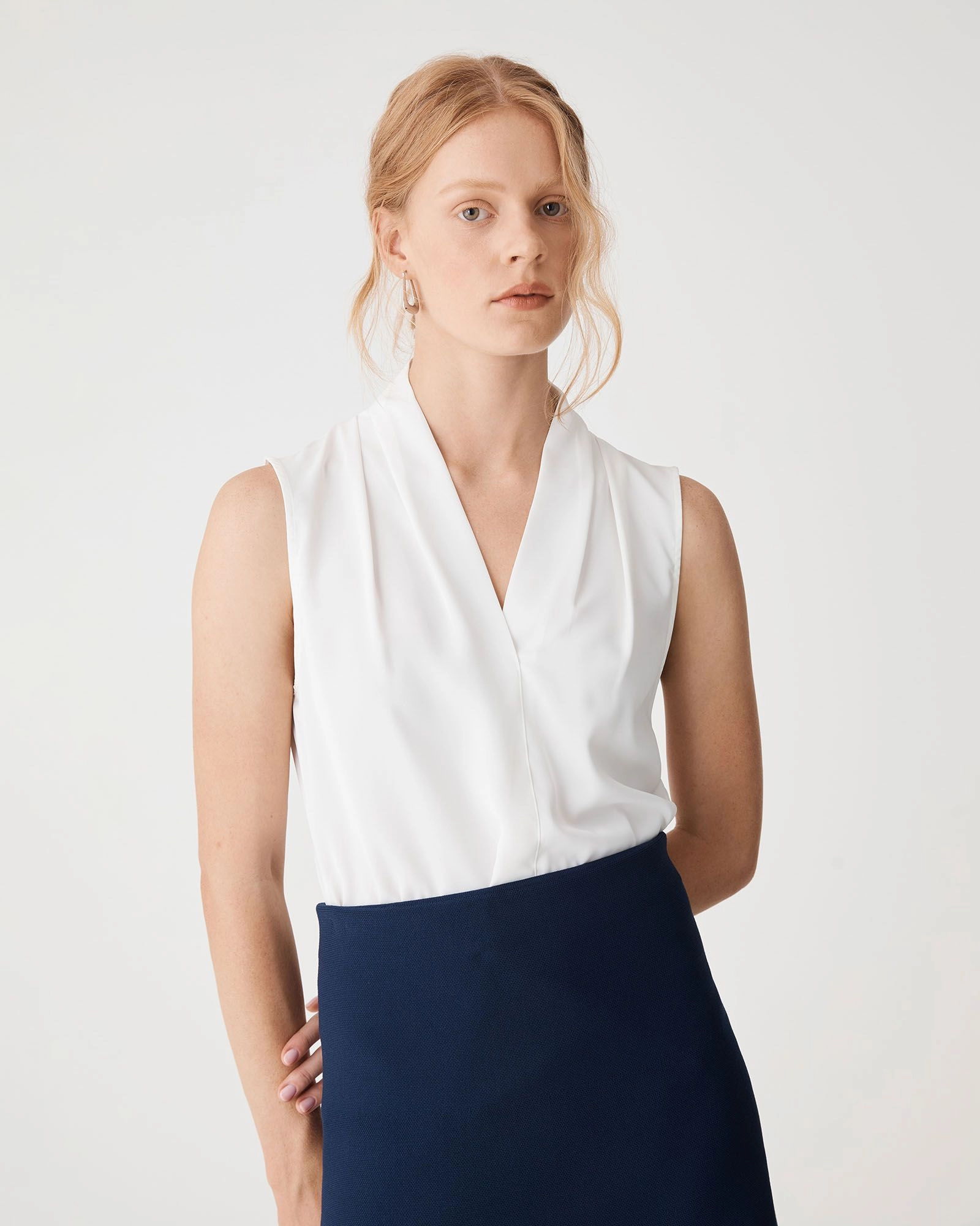 Forcast Clothing - Alivia 2 V-Neck Top