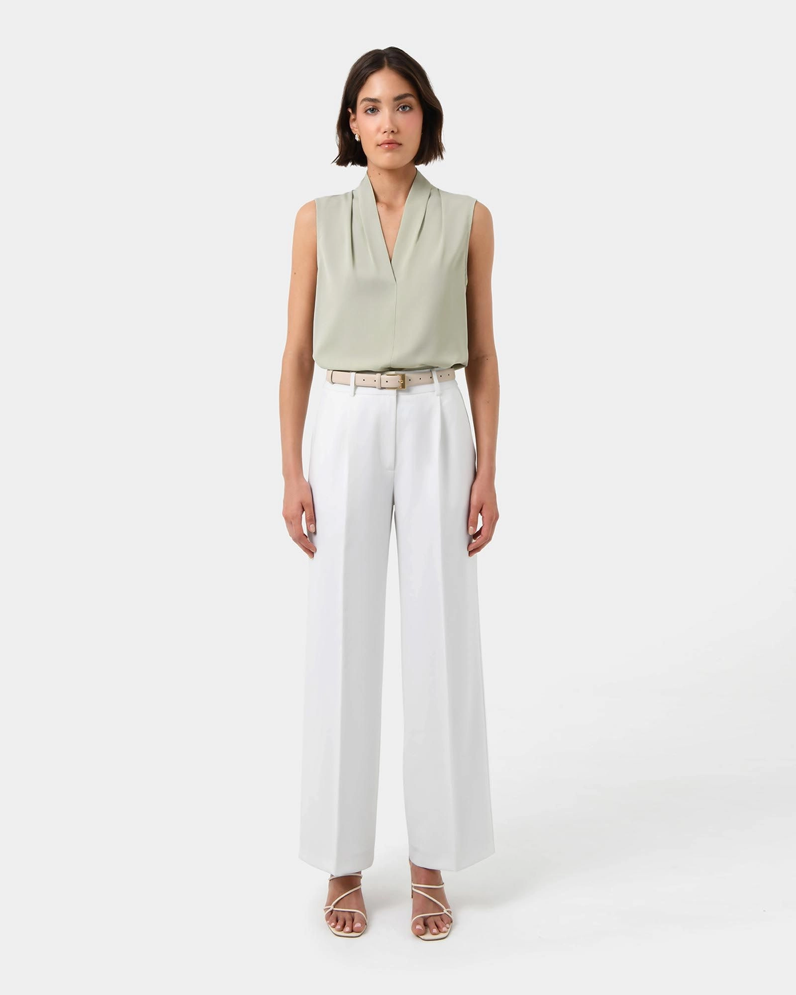 Forcast Clothing - Alivia 2 V-neck Top
