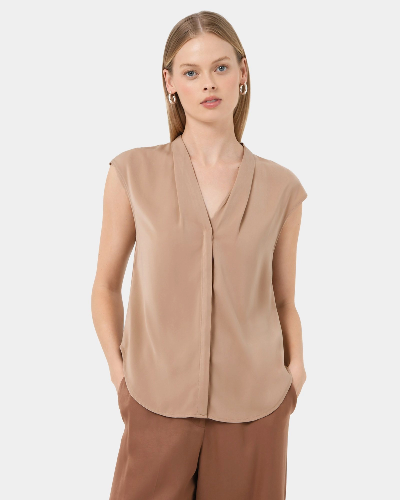 Forcast Clothing - Adelaide V-Neck Cap Sleeve Top