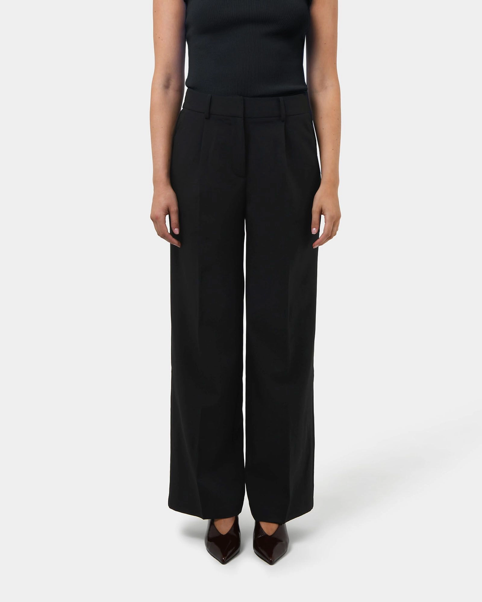 Forcast Clothing - Nikki Tailored Elastic Pants