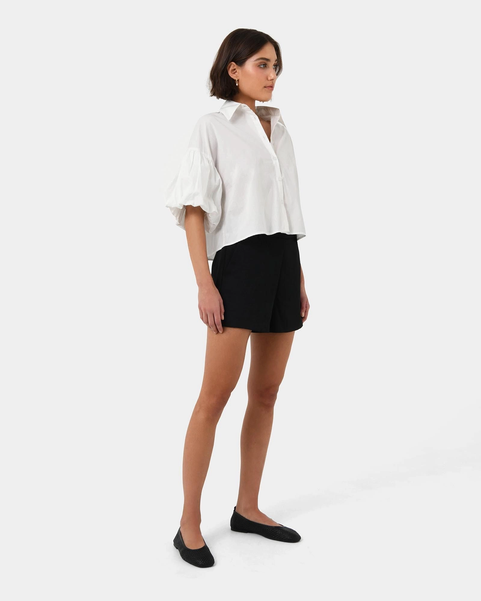 Forcast Clothing - Cali Puff Sleeve Crop Shirt
