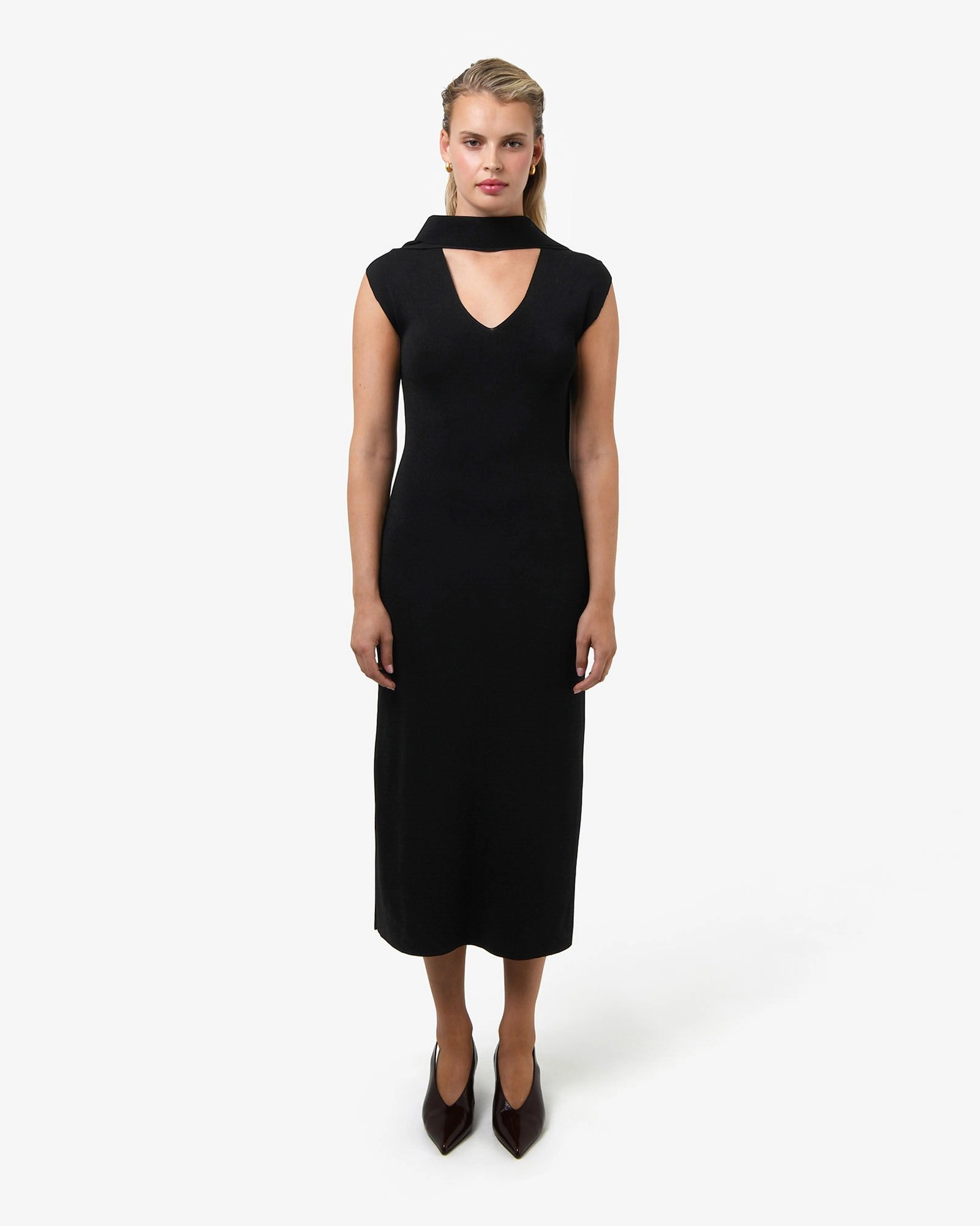 Forcast Clothing - Byron Scarf Knit Dress