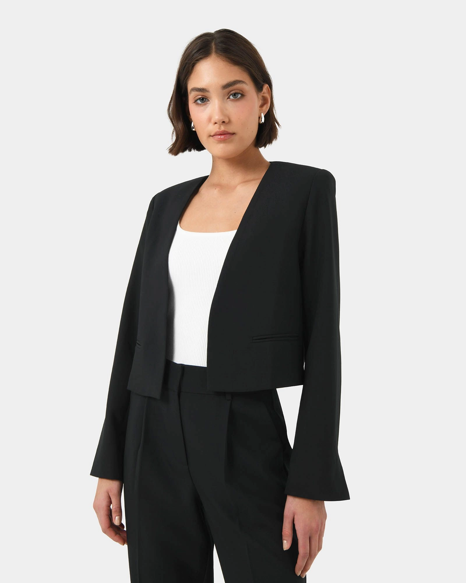 Forcast Clothing - Sofia Cropped Blazer 