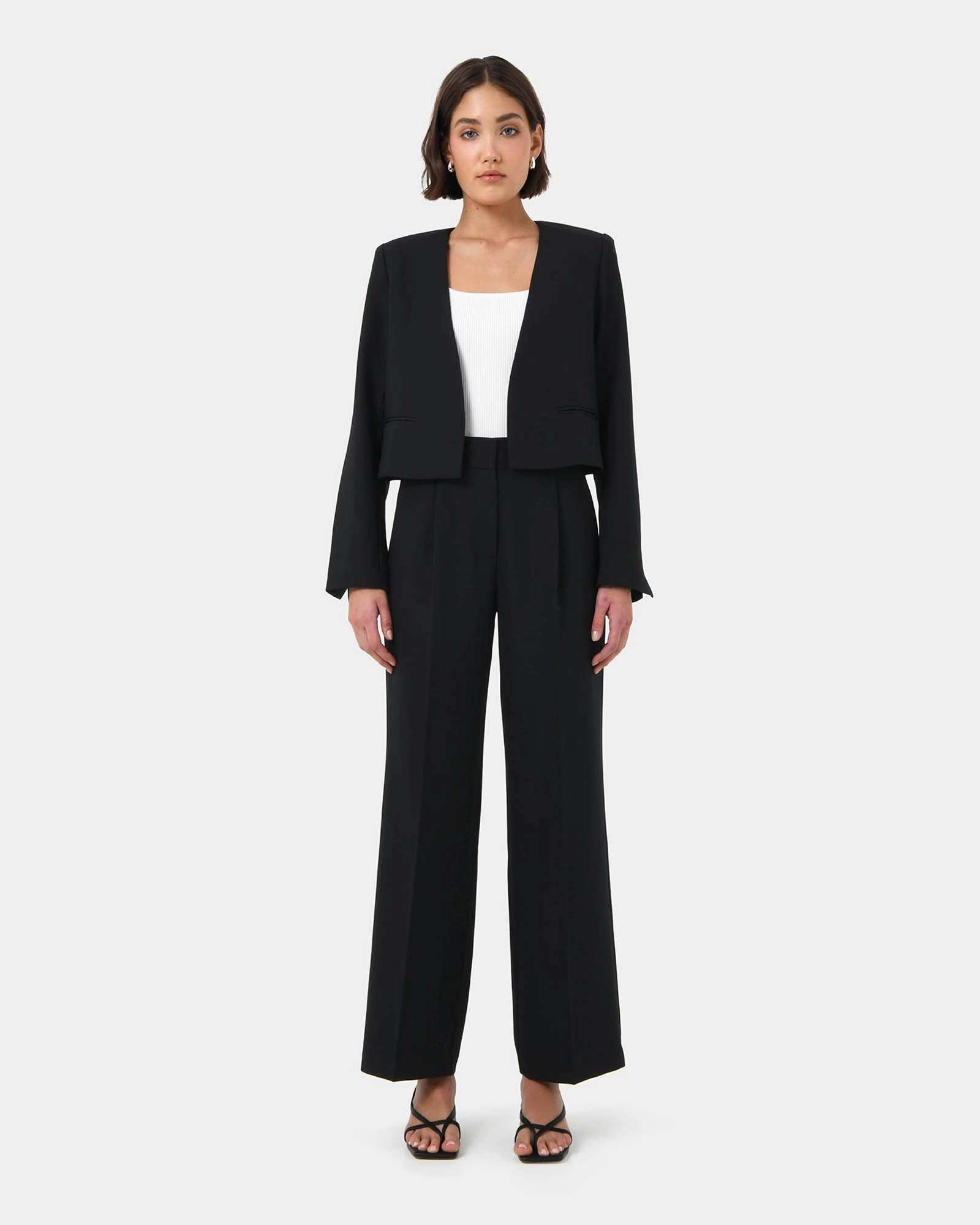 Forcast Clothing - Sofia Cropped Blazer 