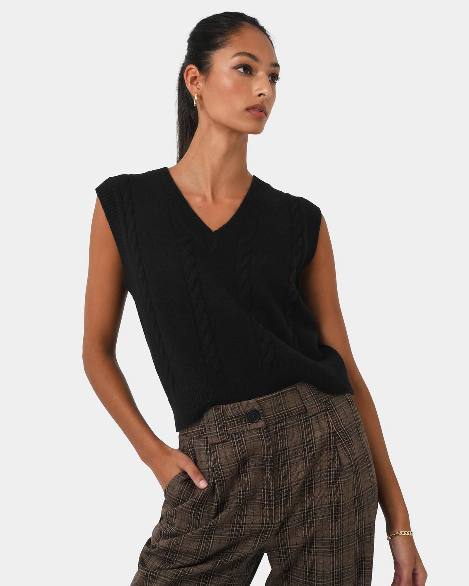 Forcast Clothing - Rulia V-Neck Vest