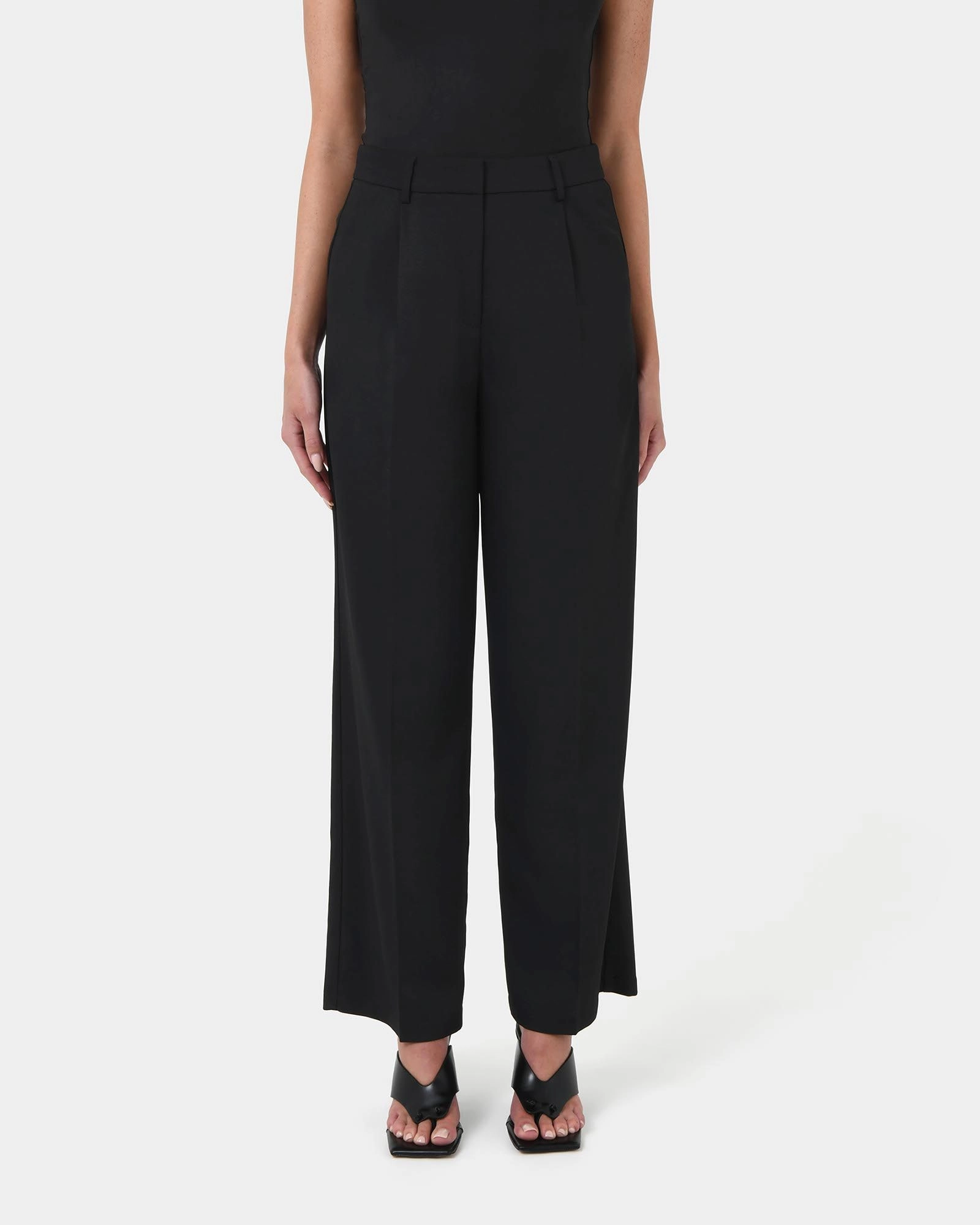 Forcast Clothing - Lexee Tailored Wide Leg Pants