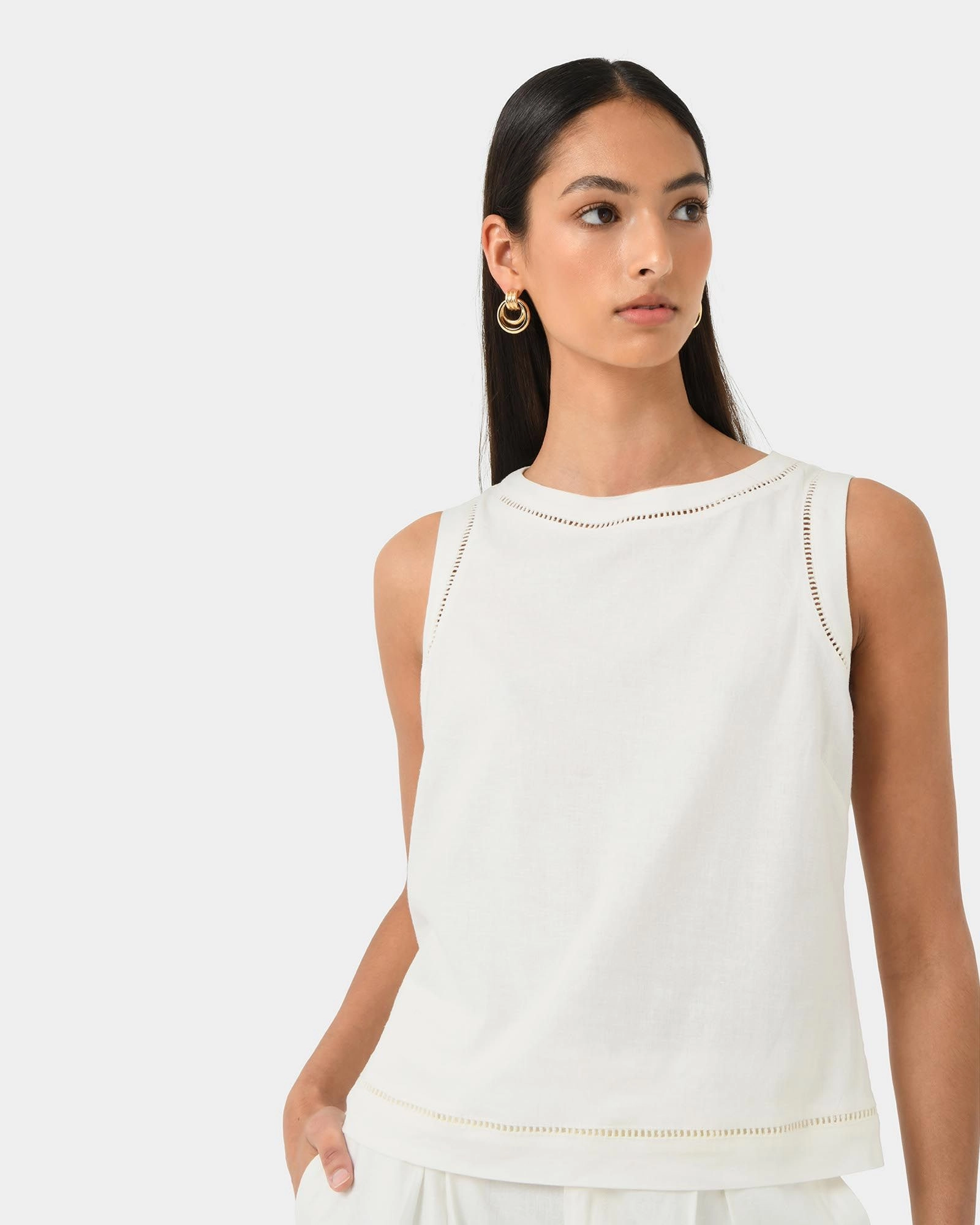 Forcast Clothing - Perry Linen Embroidery Top