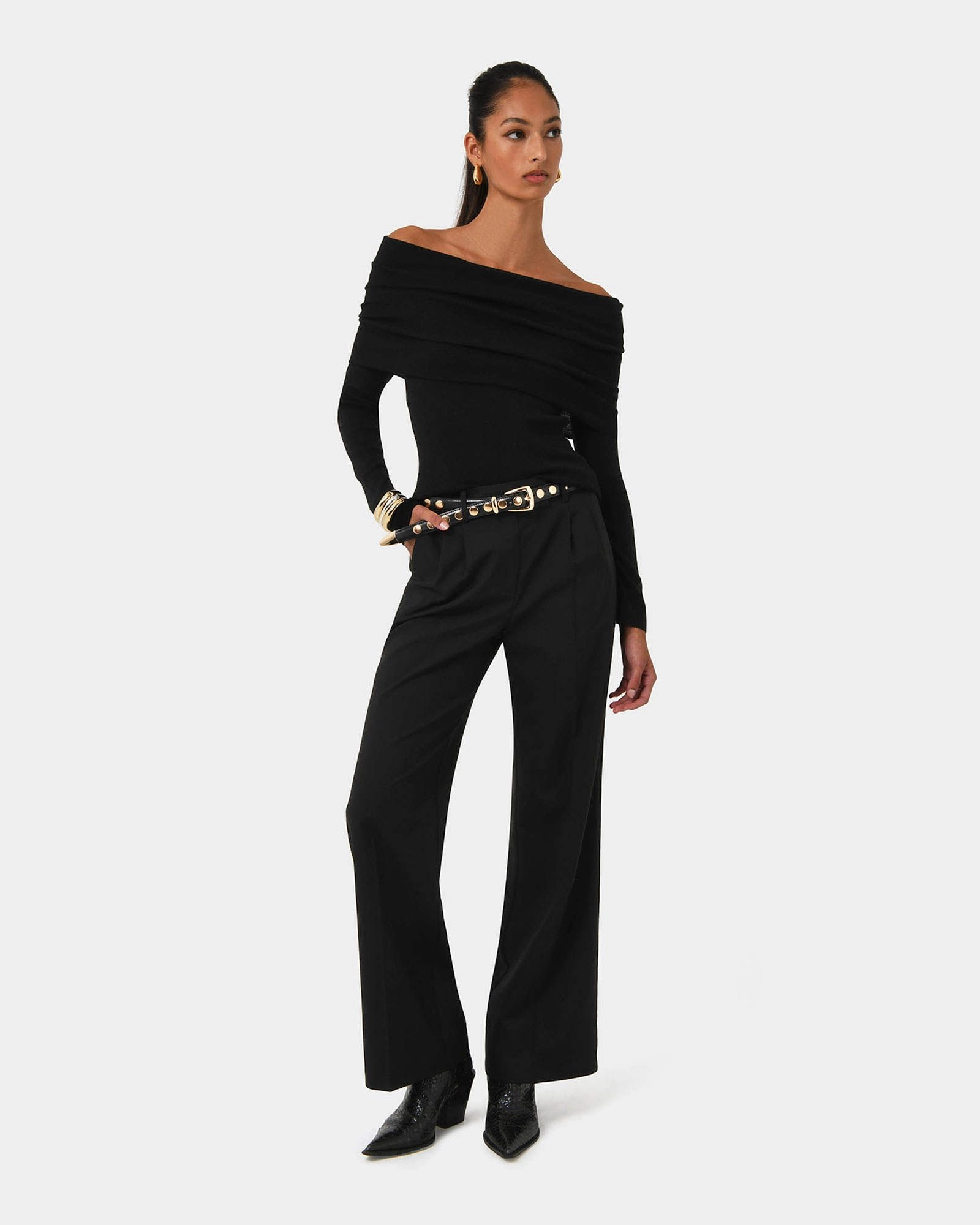 Forcast Clothing - Ally Off Shoulder Knit 