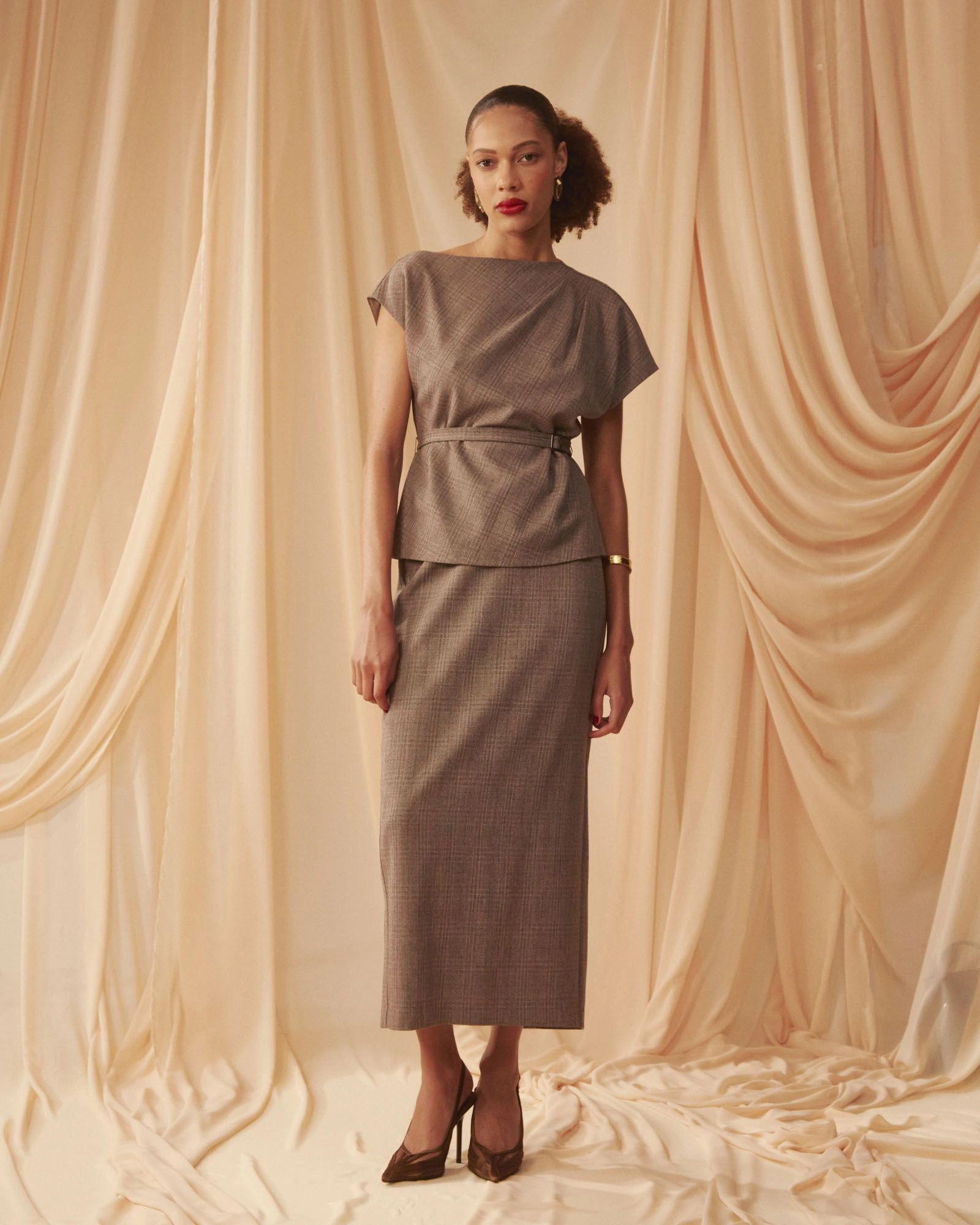 Forcast Clothing - Loretta Midi Pencil Skirt