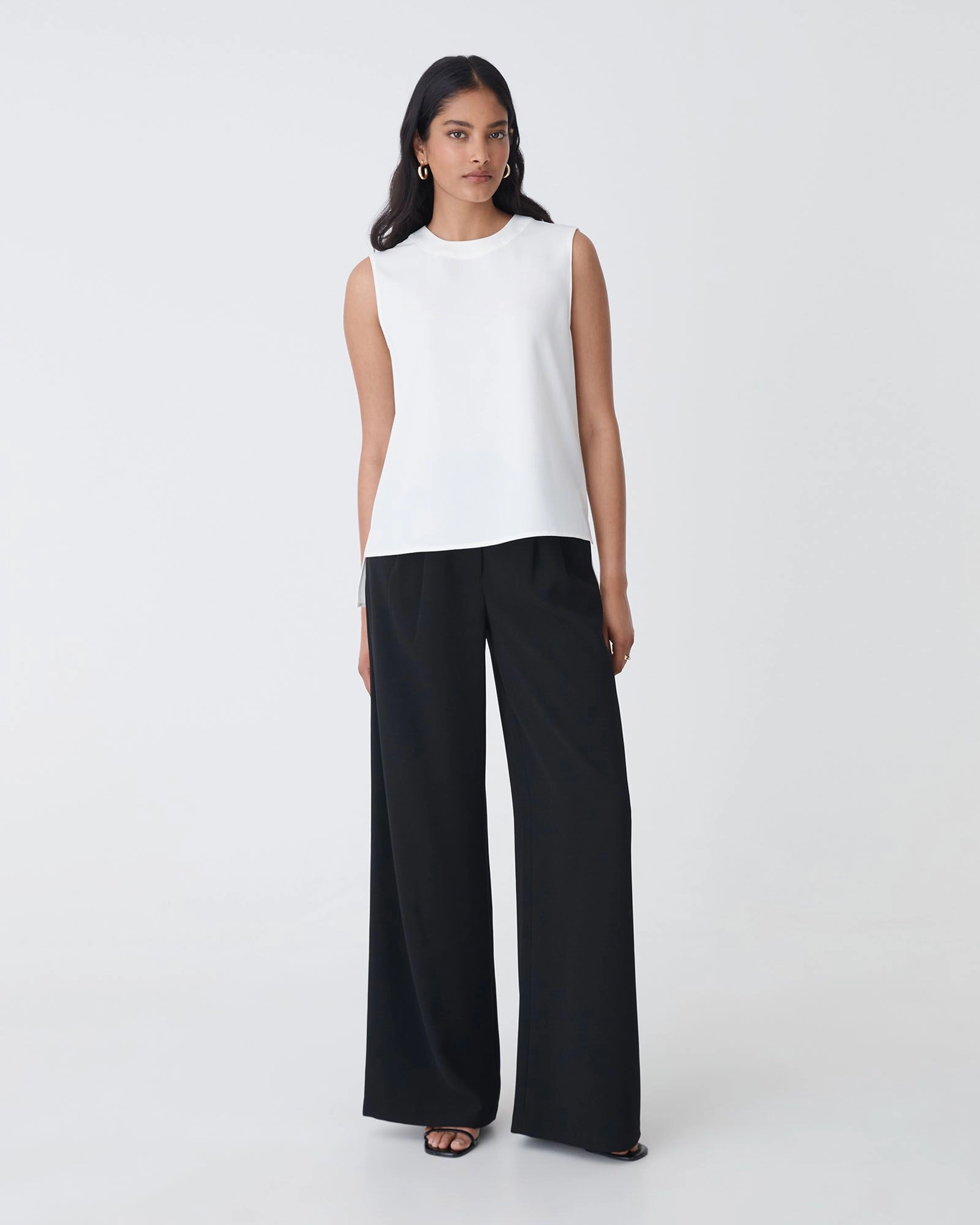 Forcast Clothing - Amour Round Neck Top