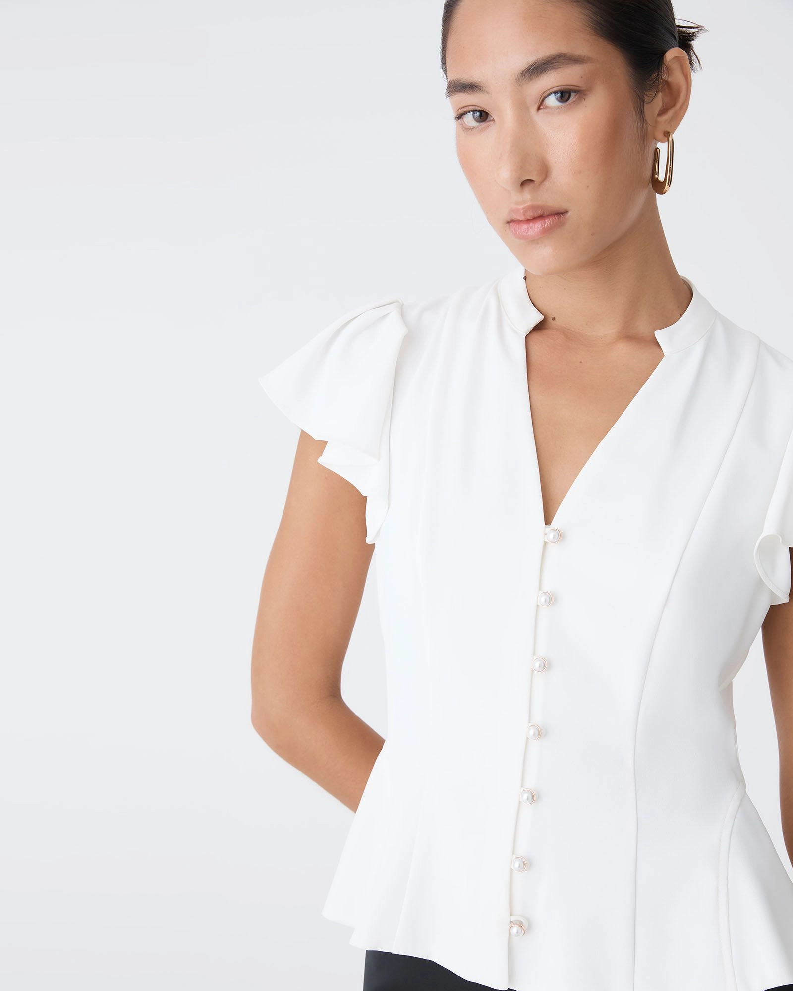 Forcast Clothing - Carissa Gathered Sleeve Top