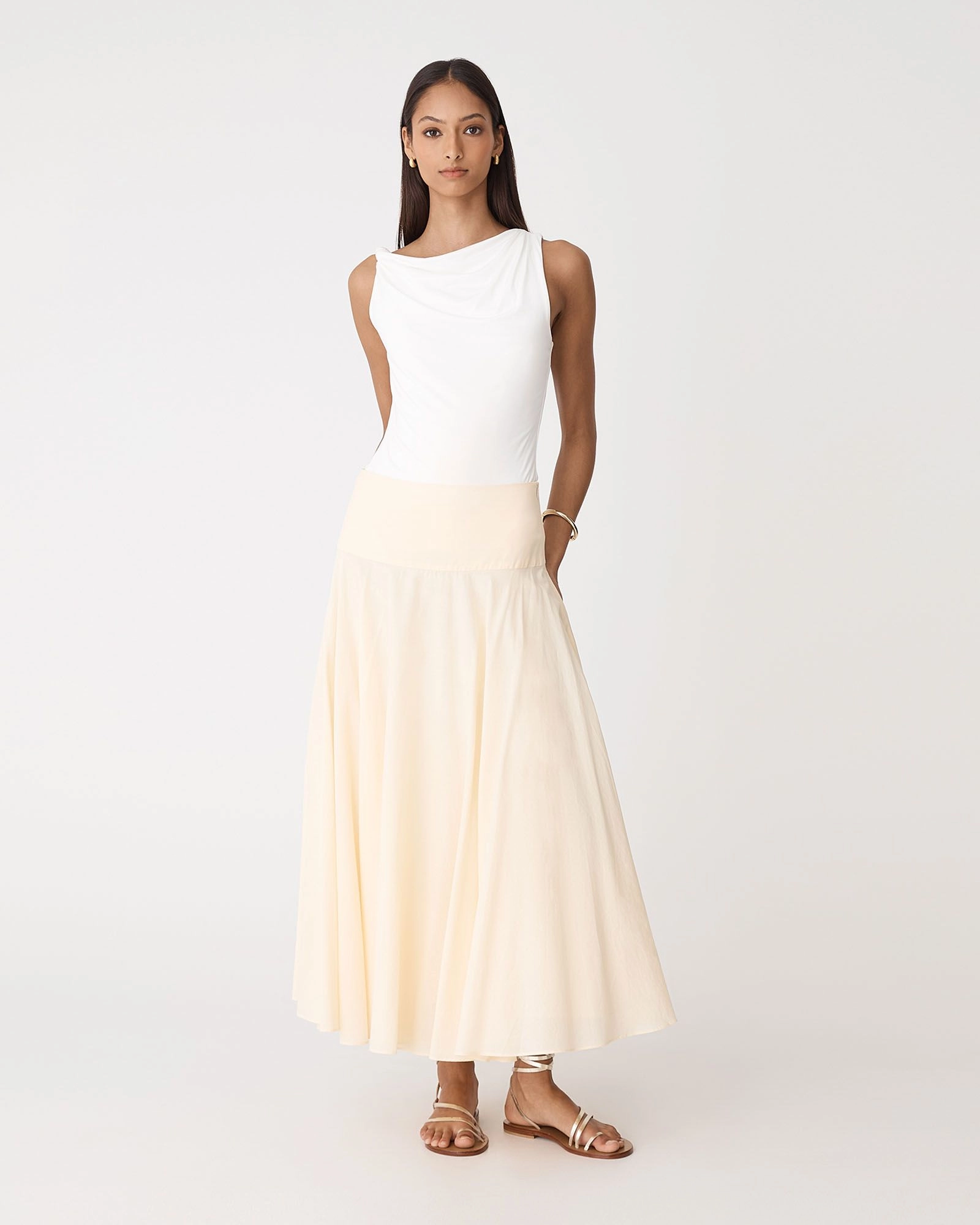 Forcast Clothing - Cici Bamboo Twist Shoulder Top 