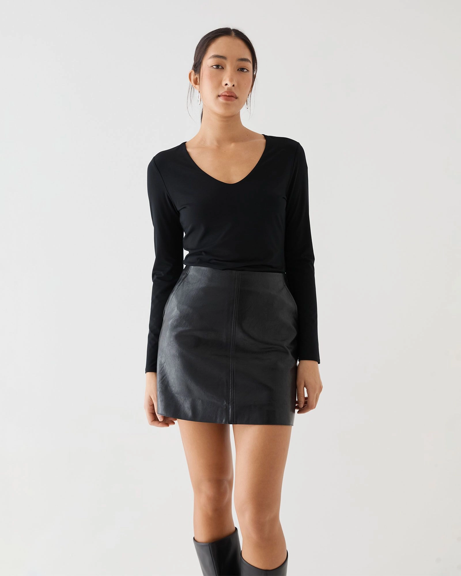 Forcast Clothing - Shay Faux Leather Mini Skirt