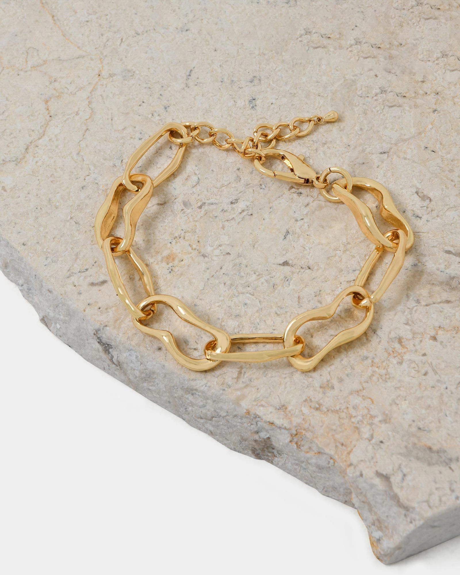 Forcast Accessories - Winslet Chain Bracelet
