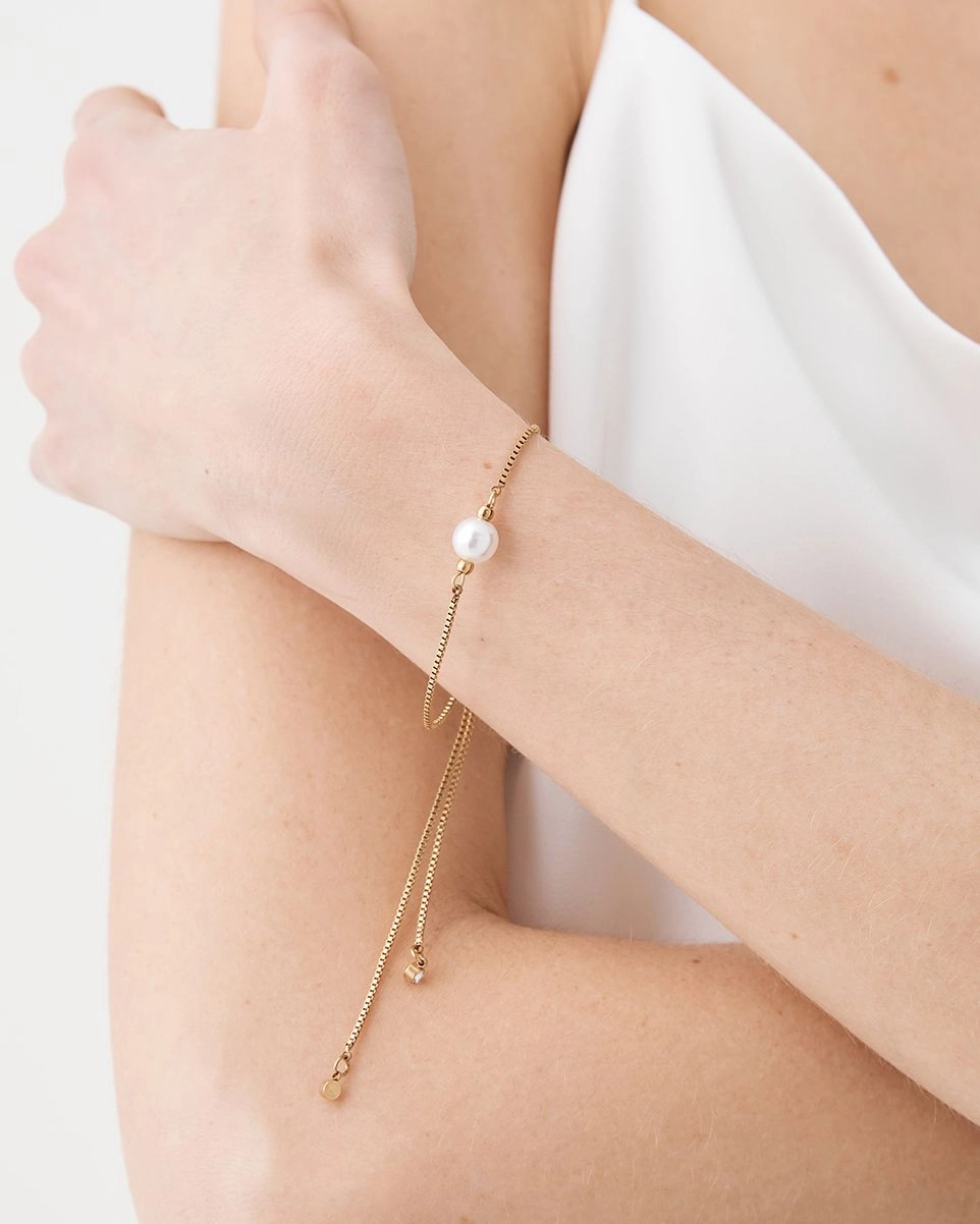 Forcast Accessories - Cora Gold Pearl Bracelet