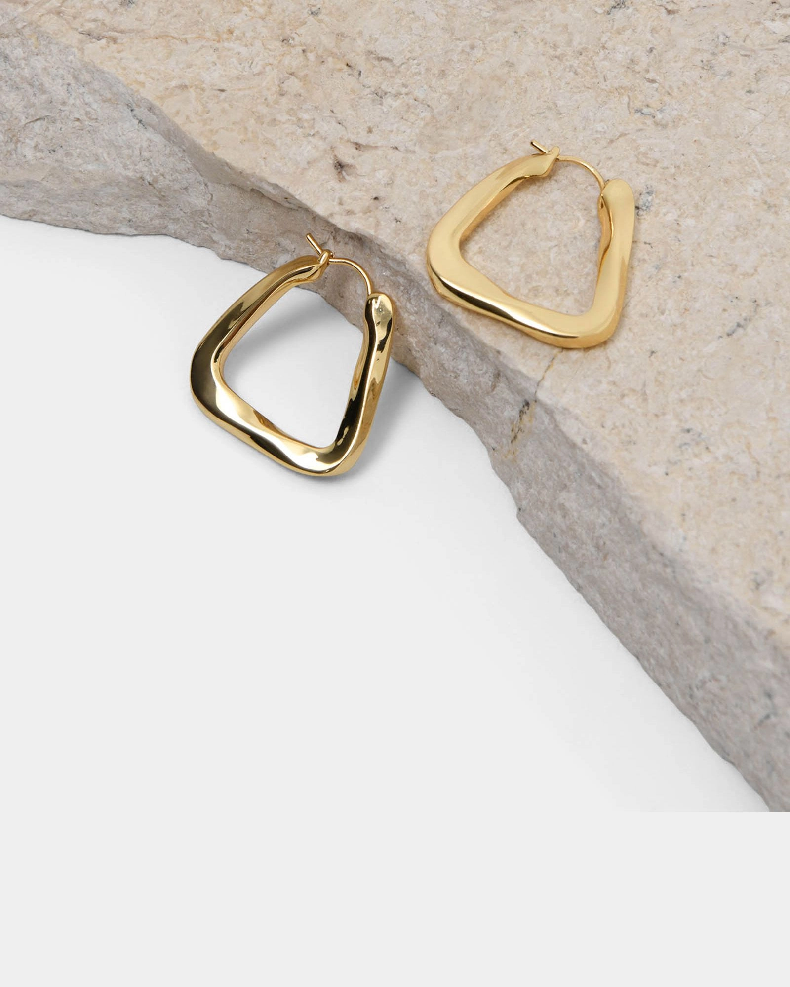 Forcast Accessories - Esma Gold Earrings