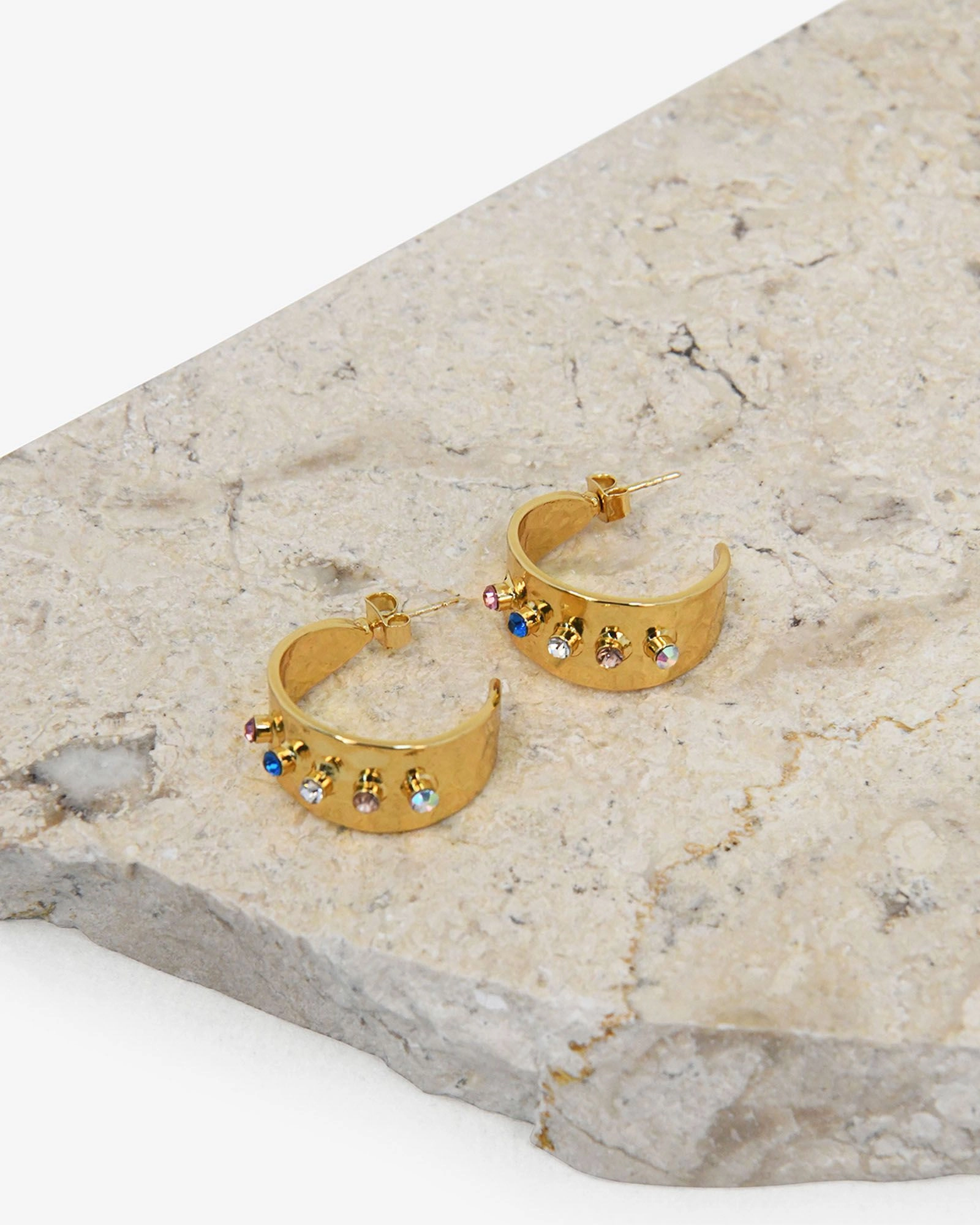 Forcast Accessories - Amaris Gold Hoop Earrings