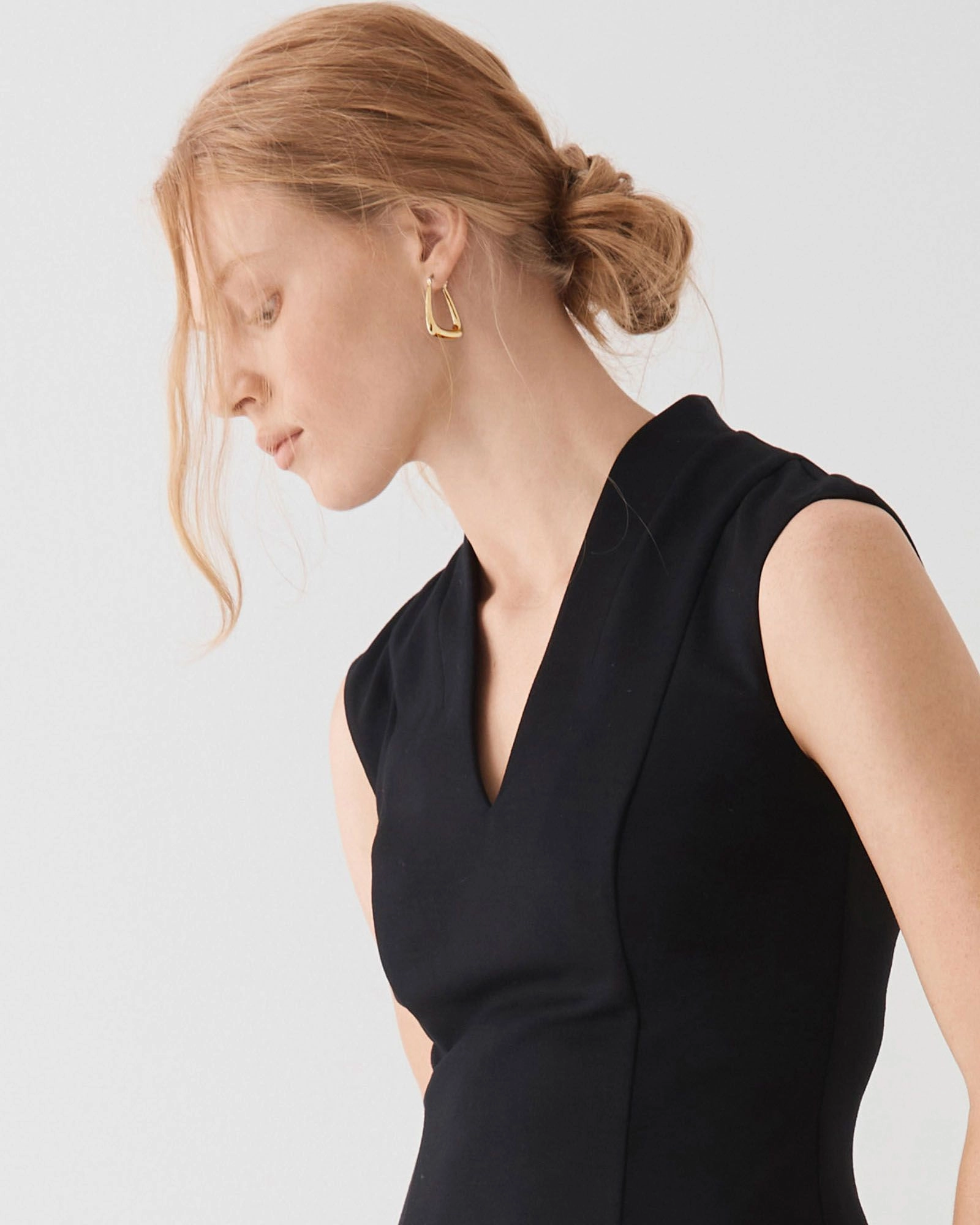 Forcast Accessories - Elise Hoop Earrings