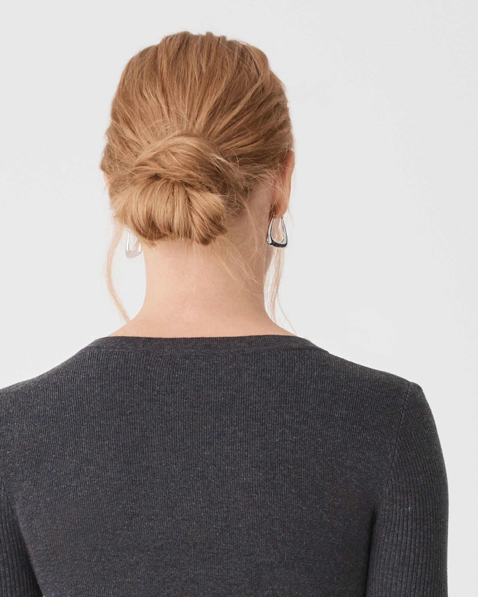 Forcast Accessories - Elise Hoop Earrings