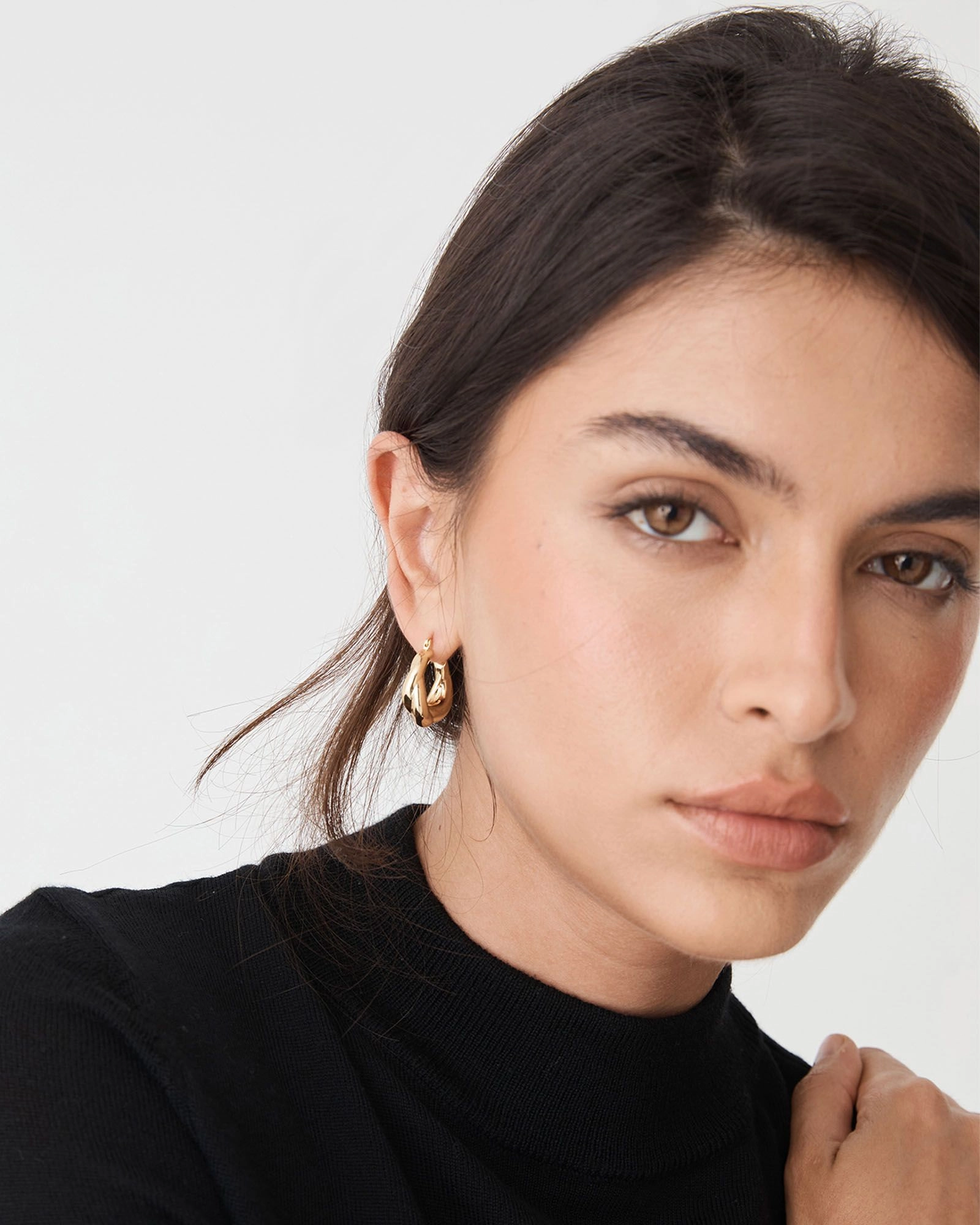 Forcast Accessories - Marina Hoop Earrings