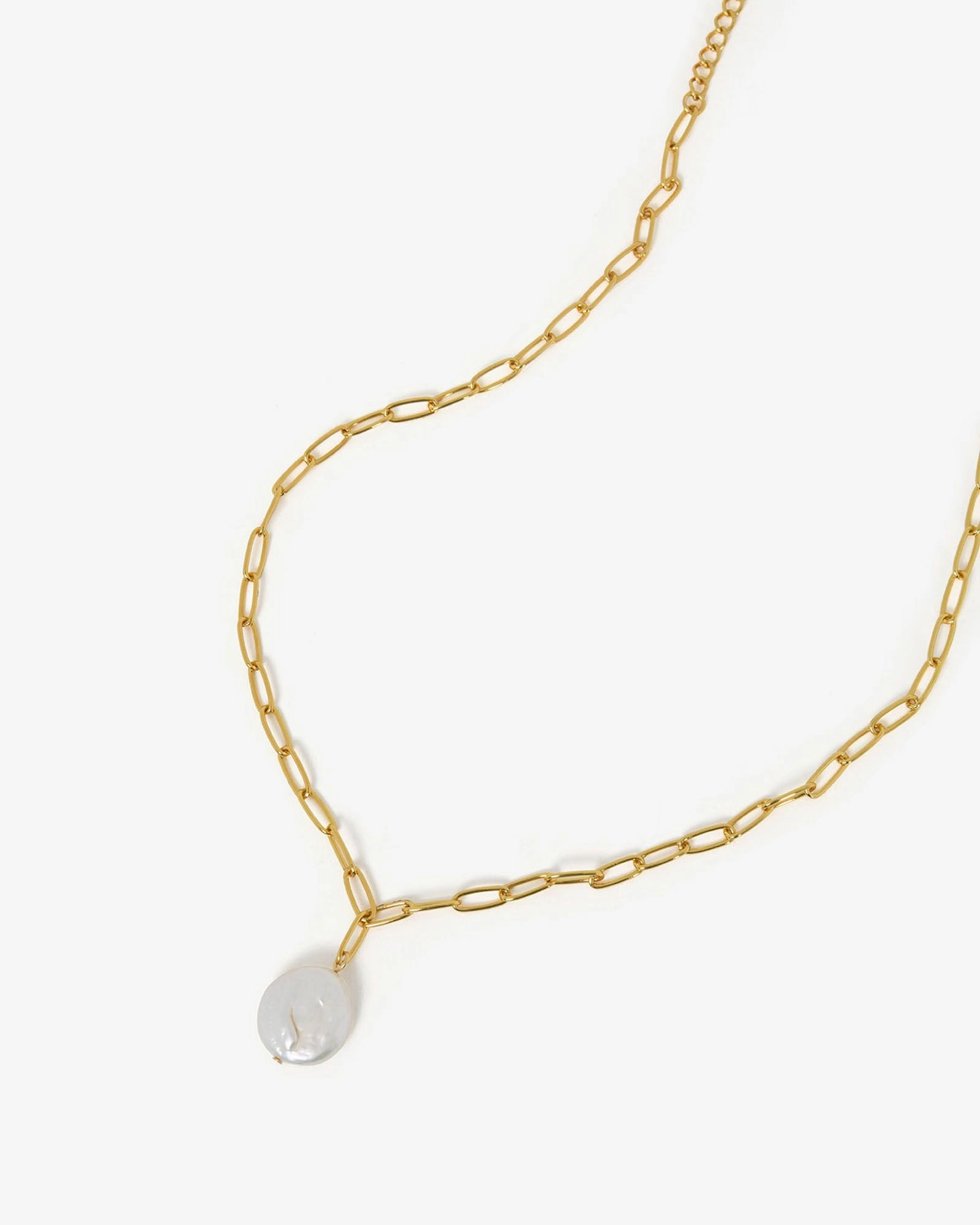 Forcast Accessories - Noa Pearl Chain Necklace 