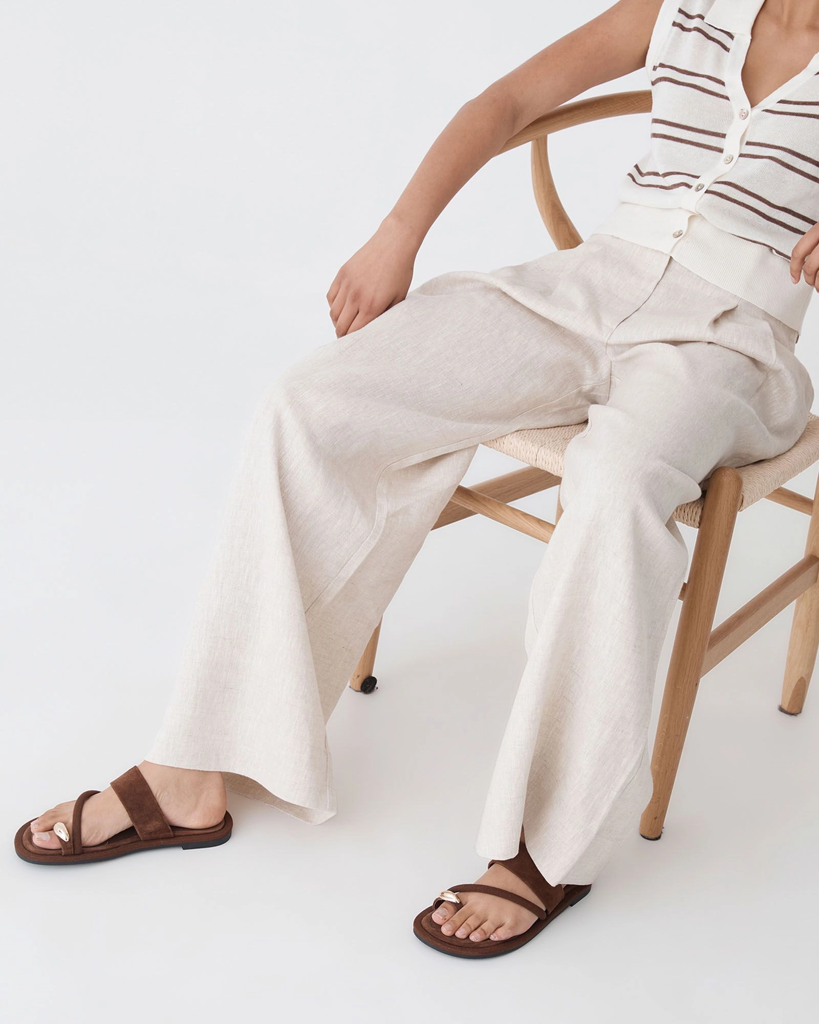 Forcast Accessories - Maya Suede Ring Sandals