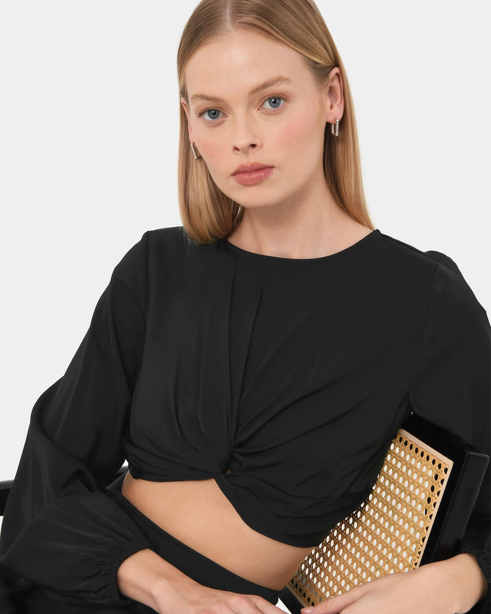 Forcast Clothing - Zyana Knotted Front Top
