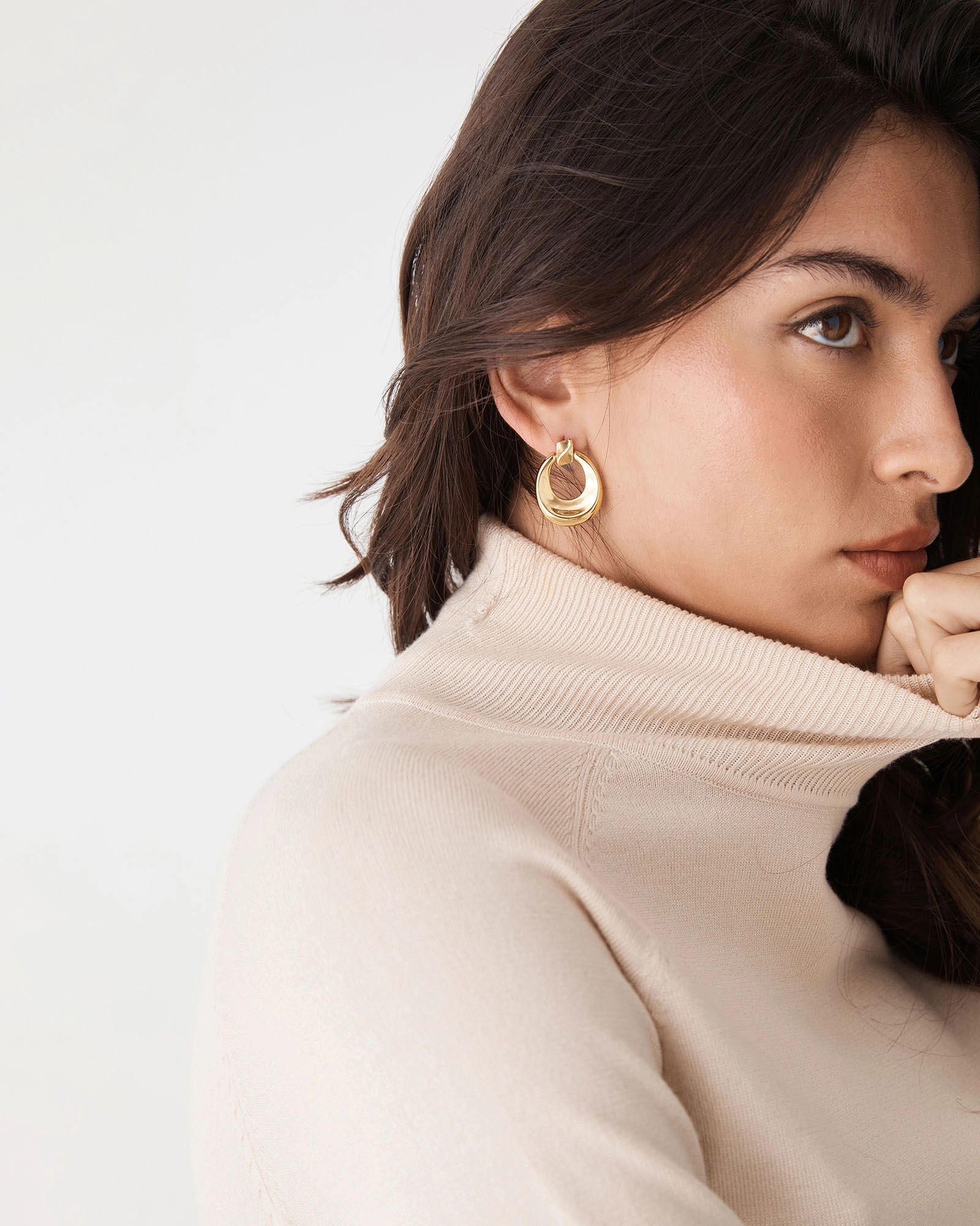 Thalia Hoop Earrings